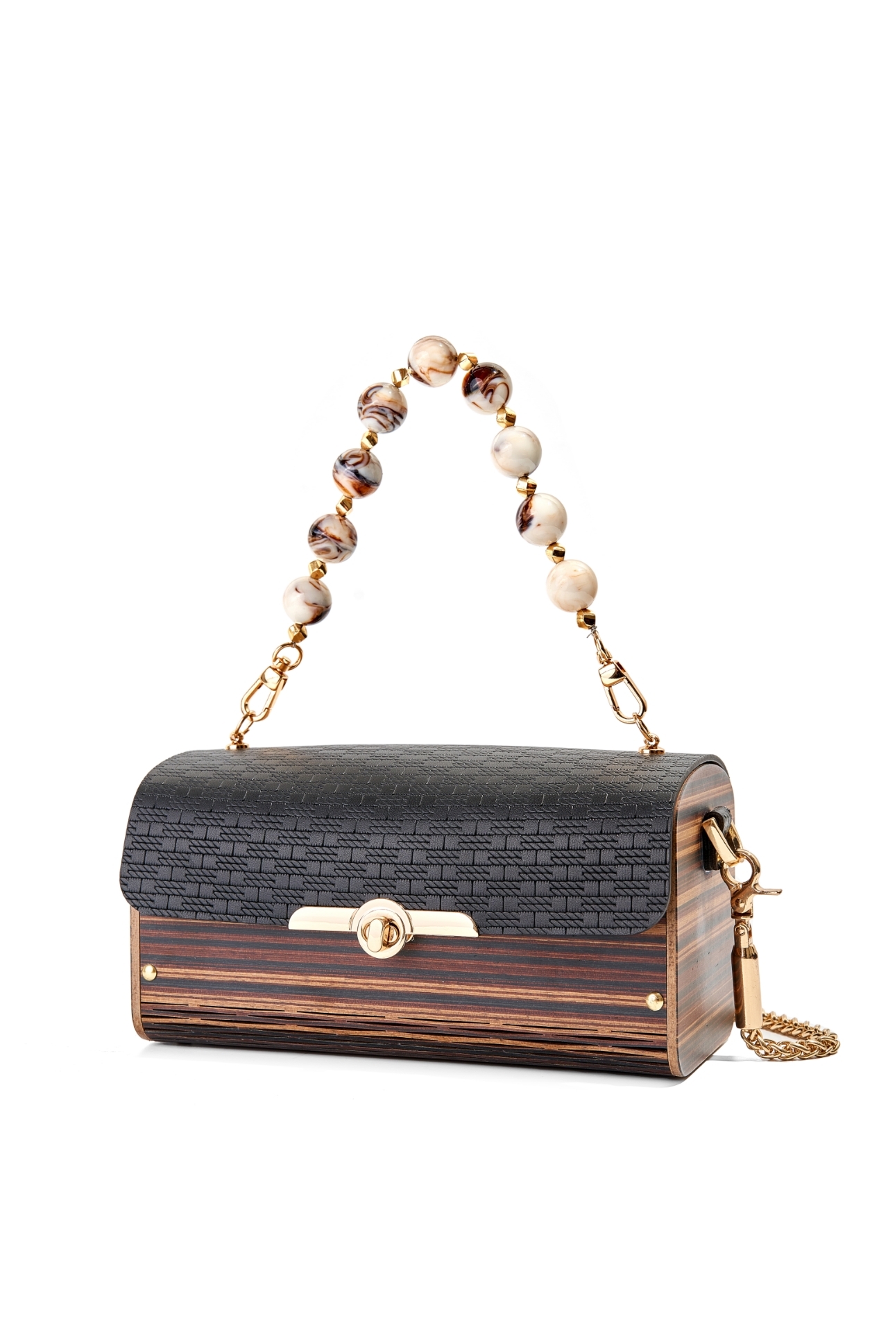 Myra Rosso Black resmi