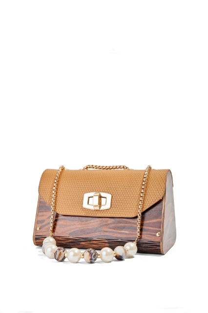 Livia Egzotik Taba resmi