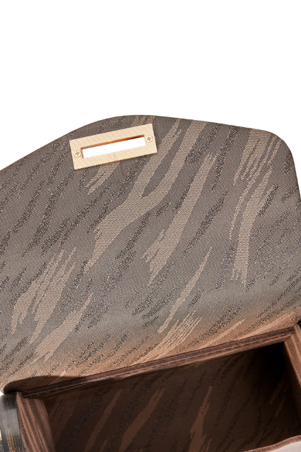 Aura Noir Taba resmi