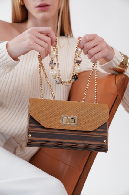 Livia Rosso Beiege resmi