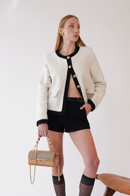 Myra Terra Beiege resmi