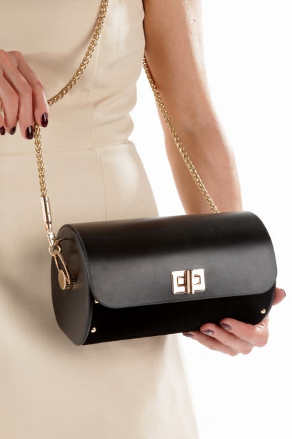 Julia Siyah Süet  resmi